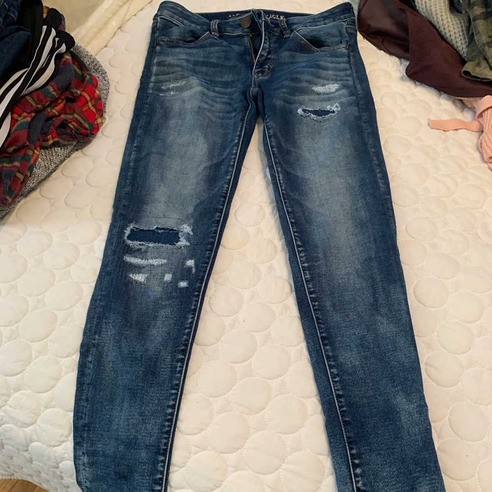 American Eagle distressed jeans